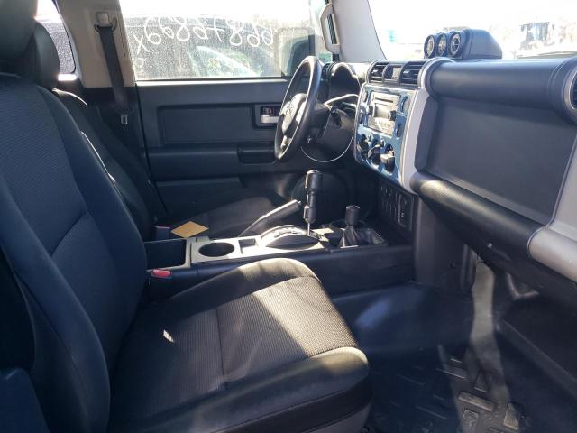 Photo 5 from auction – 2012 TOYOTA FJ CRUISER with VIN JTEBU4BF4CK134438