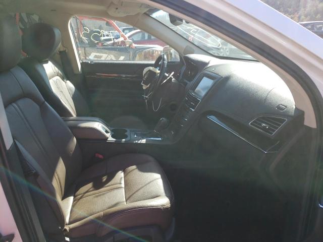 Photo 5 from auction – 2013 LINCOLN MKT with VIN 2LMHJ5AT5DBL51965