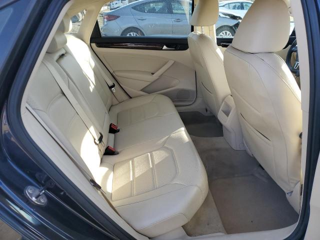 Photo 6 from auction – 2014 VOLKSWAGEN PASSAT S with VIN 1VWAT7A34EC105544