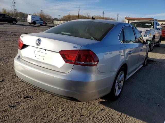 Photo 4 from auction – 2012 VOLKSWAGEN PASSAT SE with VIN 1VWBH7A35CC037516