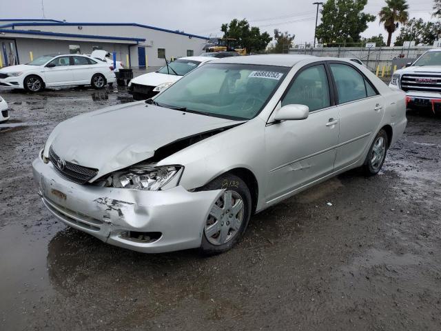 Photo 2 from auction – 2002 TOYOTA CAMRY LE with VIN JTDBE32K220019453