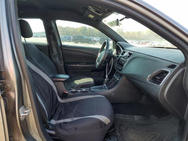 Photo 5 from auction – 2013 CHRYSLER 200 TOURIN with VIN 1C3CCBBB8DN761015