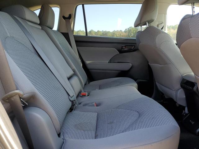 Photo 6 from auction – 2022 TOYOTA HIGHLANDER with VIN 5TDCZRAH5NS114897