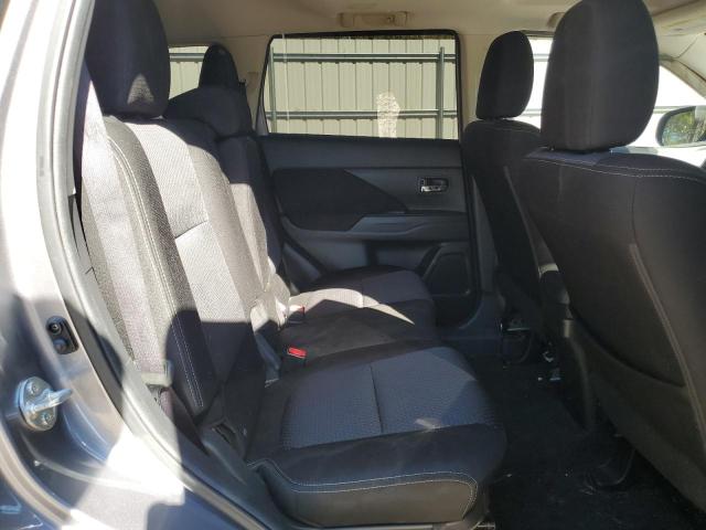 Photo 6 from auction – 2018 MITSUBISHI OUTLANDER with VIN JA4AD3A31JZ068124