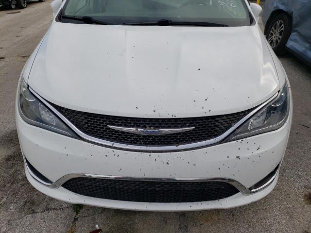 Photo 7 from auction – 2017 CHRYSLER PACIFICA T with VIN 2C4RC1BG3HR506695