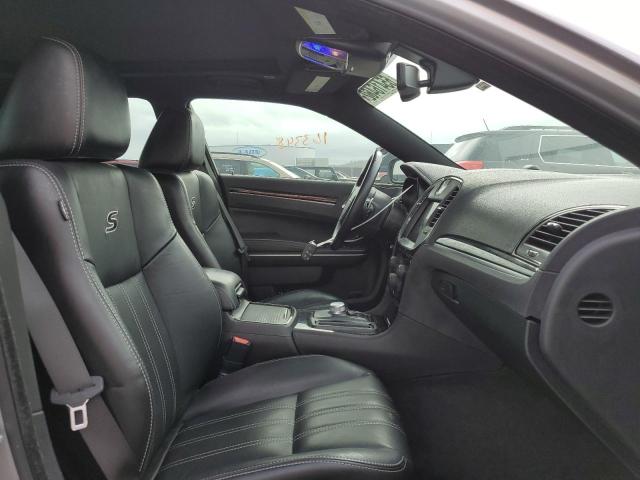 Photo 5 from auction – 2018 CHRYSLER 300 S with VIN 2C3CCABG4JH261282