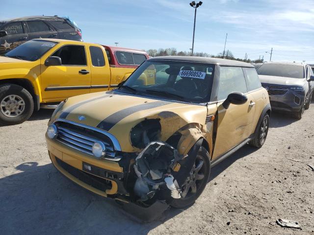 Photo 2 from auction – 2008 MINI COOPER with VIN WMWMF33558TT66326