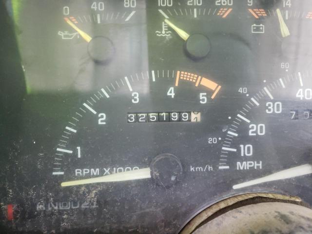 Photo 8 from auction – 1994 CHEVROLET GMT-400 C1 with VIN 2GCEC19K4R1111868