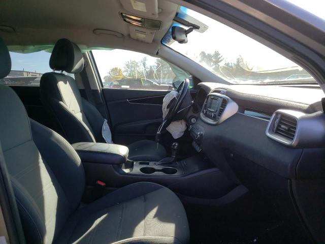 Photo 5 from auction – 2016 KIA SORENTO LX with VIN 5XYPGDA53GG137532