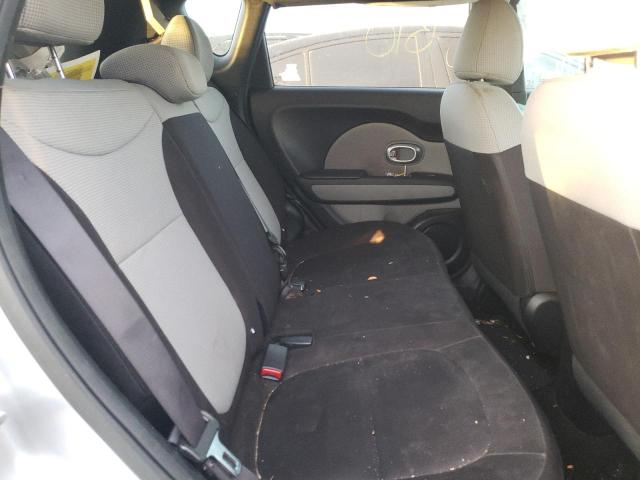 Photo 6 from auction – 2017 KIA SOUL with VIN KNDJN2A20H7497572