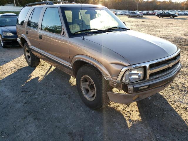 CHEVROLET BLAZER 1997 with VIN 1GNCS13W7V2133239 - Photo from auction