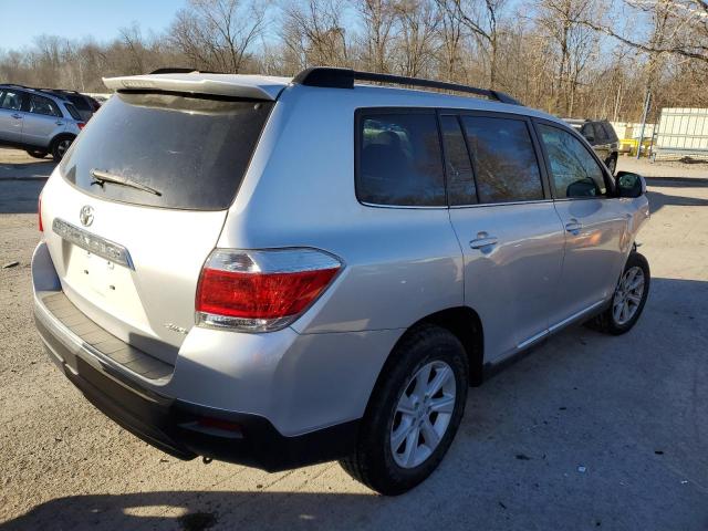 Photo 4 from auction – 2013 TOYOTA HIGHLANDER with VIN 5TDBK3EH0DS273509