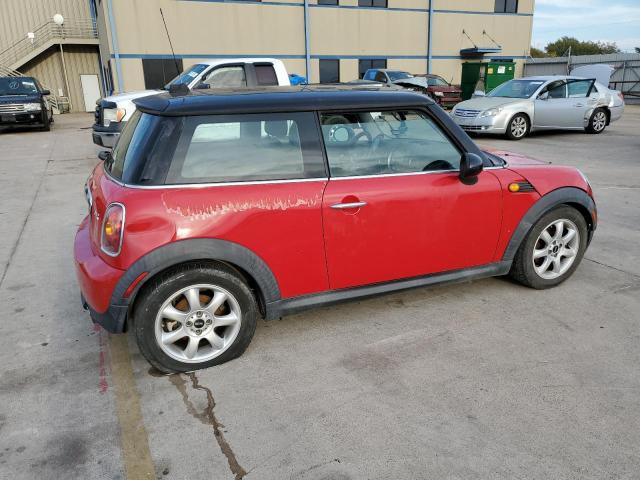 Photo 3 from auction – 2010 MINI COOPER with VIN WMWMF3C53ATU77771