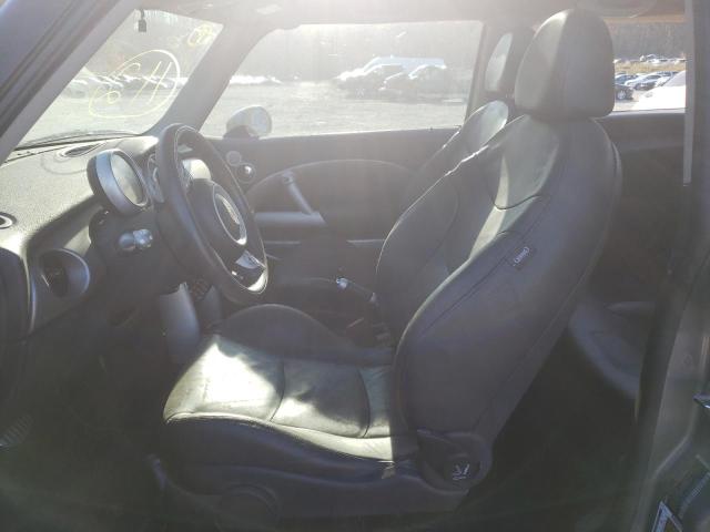 Photo 5 from auction – 2006 MINI COOPER S with VIN WMWRE33596TJ38271