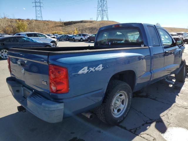 Photo 4 from auction – 2005 DODGE DAKOTA ST with VIN 1D7HW22N75S139811
