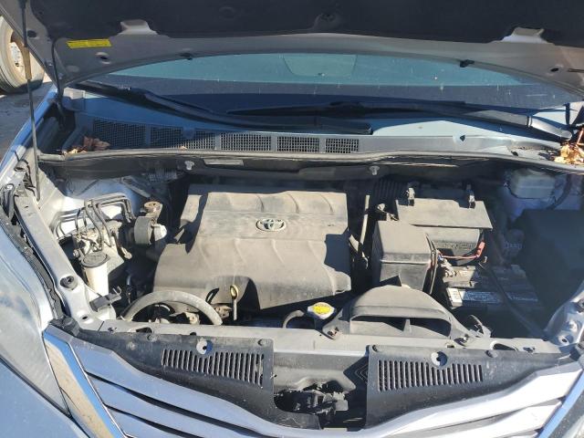Photo 7 from auction – 2015 TOYOTA SIENNA LE with VIN 5TDKK3DC2FS568149