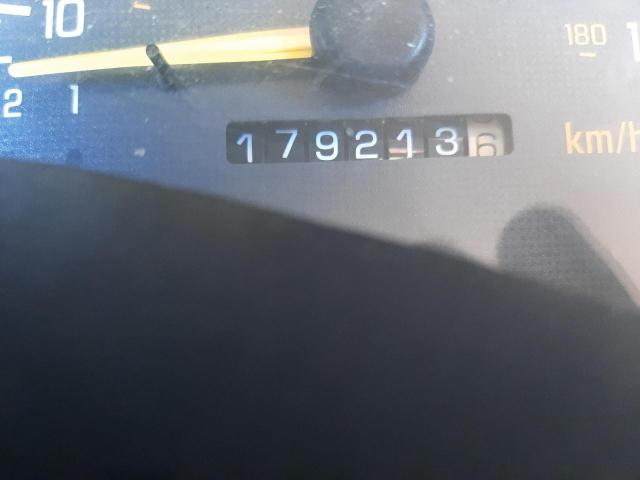 Photo 8 from auction – 2000 PONTIAC GRAND PRIX with VIN 1G2WP52K4YF257628