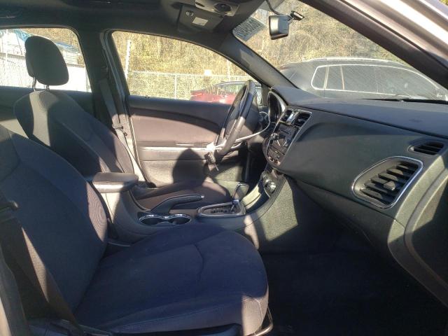Photo 5 from auction – 2013 CHRYSLER 200 TOURIN with VIN 1C3CCBBB0DN651639