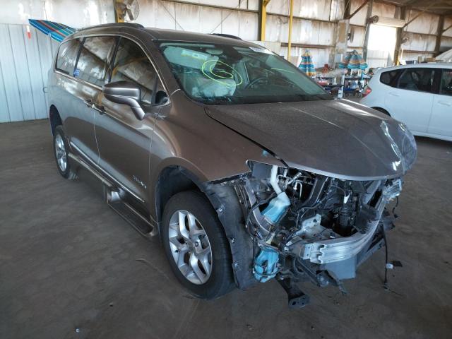 CHRYSLER PACIFICA T 2018 with VIN 2C4RC1BG6JR321014 - Photo from auction