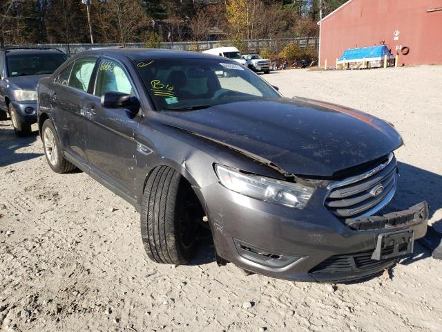 FORD TAURUS SEL 2015 مع رقم تعريف المركبة 1FAHP2E84FG174006 - صورة من المزاد