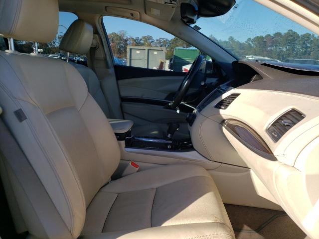 Photo 5 from auction – 2017 ACURA RLX TECH with VIN JH4KC1F58HC000202