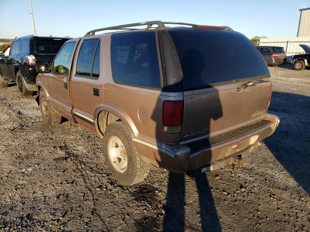 Photo 3 from auction – 1997 CHEVROLET BLAZER with VIN 1GNCS13W7V2133239