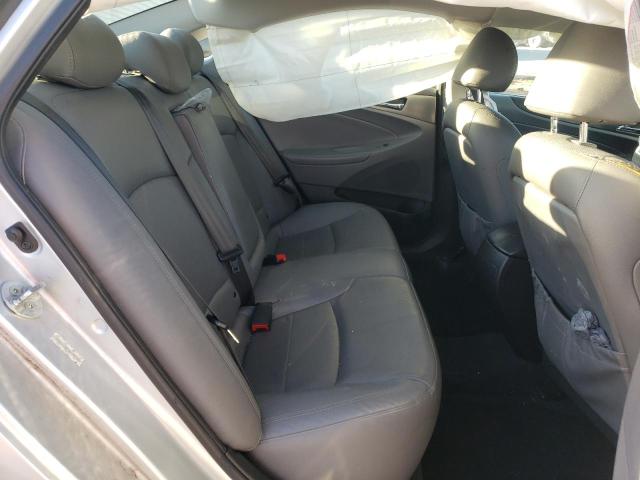 Photo 6 from auction – 2014 HYUNDAI SONATA HYB with VIN KMHEC4A49EA104750