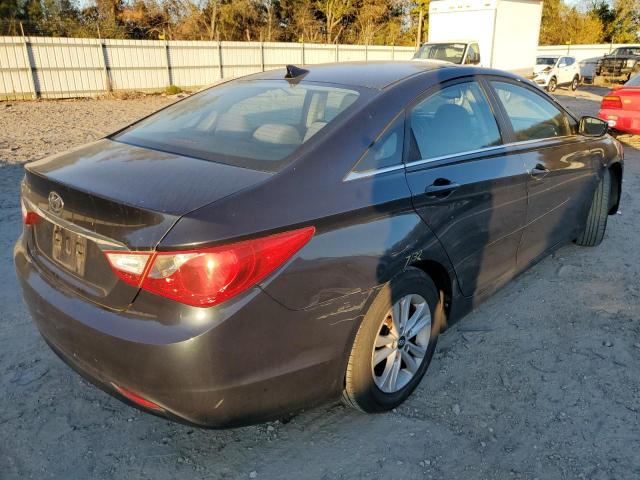Photo 4 from auction – 2012 HYUNDAI SONATA with VIN 5NPEB4AC2CH356814