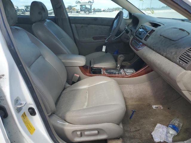 Photo 5 from auction – 2002 TOYOTA CAMRY LE with VIN 4T1BF30K52U030550