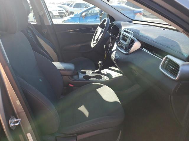 Photo 5 from auction – 2016 KIA SORENTO LX with VIN 5XYPG4A34GG045294