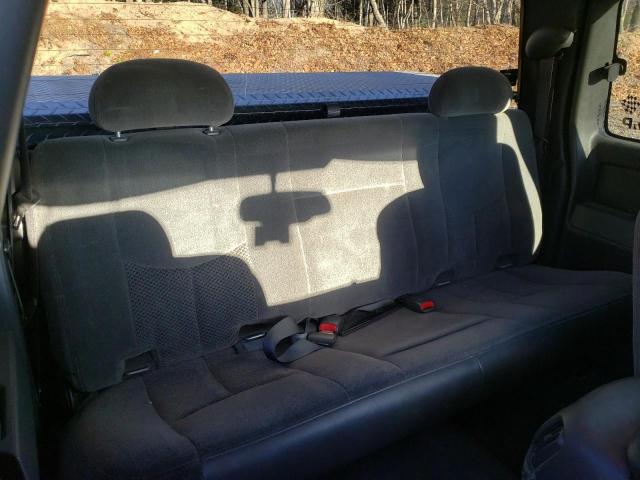 Photo 6 from auction – 2005 CHEVROLET SILVERADO with VIN 1GCEK19B55Z315003
