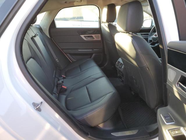 Photo 6 from auction – 2019 JAGUAR XF PREMIUM with VIN SAJBJ4FX3KCY78090