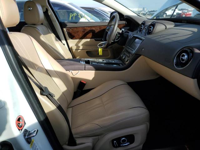 Photo 5 from auction – 2017 JAGUAR XJ with VIN SAJWA1C73H8W12648