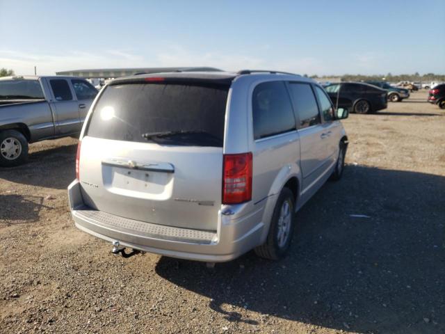 Photo 4 from auction – 2010 CHRYSLER TOWN & COU with VIN 2A4RR5D16AR346195