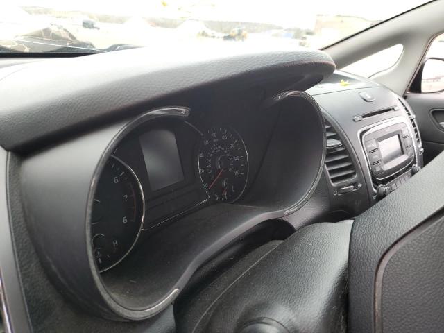 Photo 8 from auction – 2017 KIA FORTE LX with VIN 3KPFK4A73HE054922