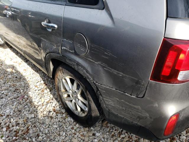 Photo 9 from auction – 2014 KIA SORENTO LX with VIN 5XYKTCA61EG450147