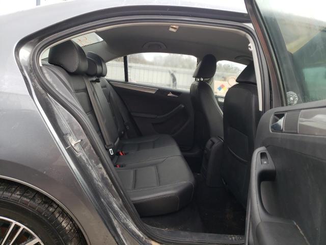Photo 6 from auction – 2018 VOLKSWAGEN JETTA SE with VIN 3VWDB7AJ7JM205371