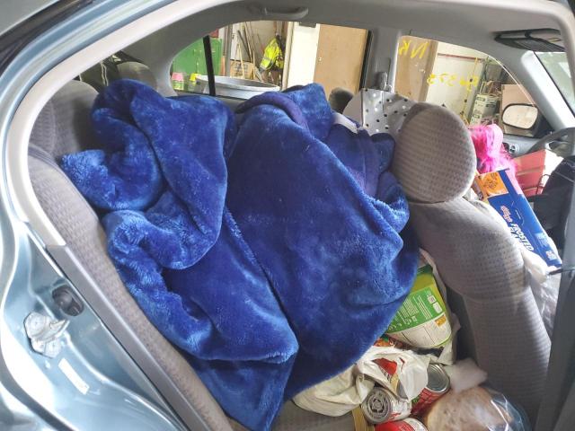 Photo 6 from auction – 2000 HONDA CIVIC BASE with VIN 2HGEJ6617YH580524