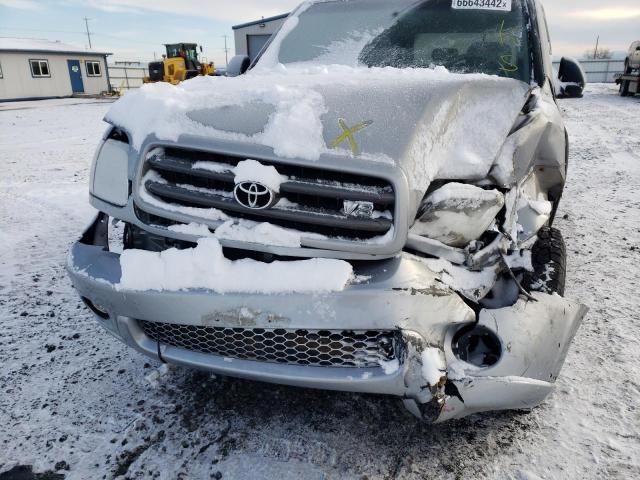 Photo 9 from auction – 2004 TOYOTA SEQUOIA SR with VIN 5TDBT44A94S205393