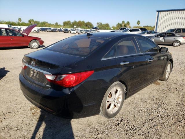 Photo 4 from auction – 2012 HYUNDAI SONATA SE with VIN 5NPEC4AC4CH377497