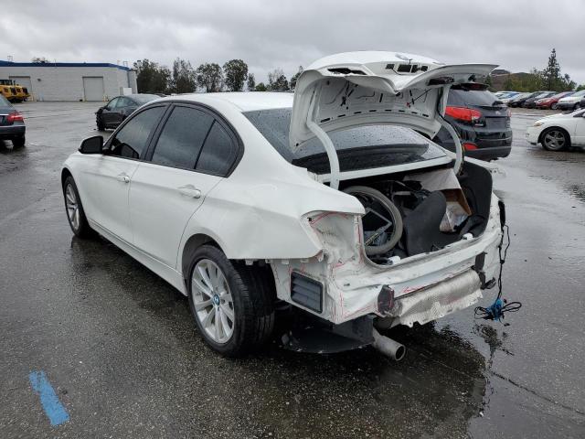 Photo 3 from auction – 2016 BMW 320 I with VIN WBA8E1G50GNU11193