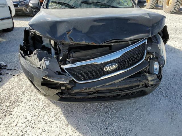 Photo 9 from auction – 2015 KIA SORENTO LX with VIN 5XYKT4A67FG588296
