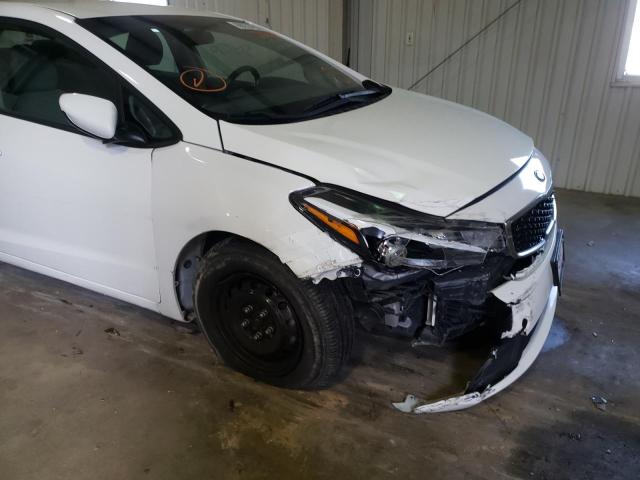Photo 9 from auction – 2018 KIA FORTE LX with VIN 3KPFK4A79JE233309