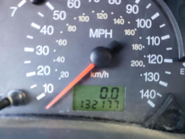 Photo 8 from auction – 2005 FORD FOCUS ZX4 with VIN 1FAFP34N55W284037