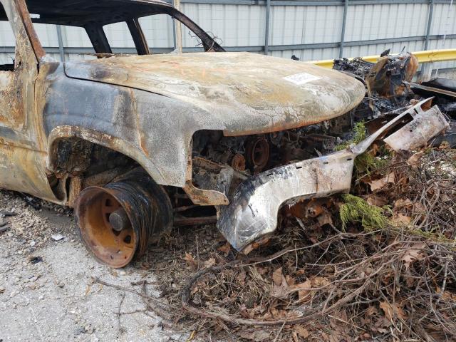 Photo 9 from auction – 1999 CHEVROLET SILV1500 2 with VIN 1GCEK19T2XE227464