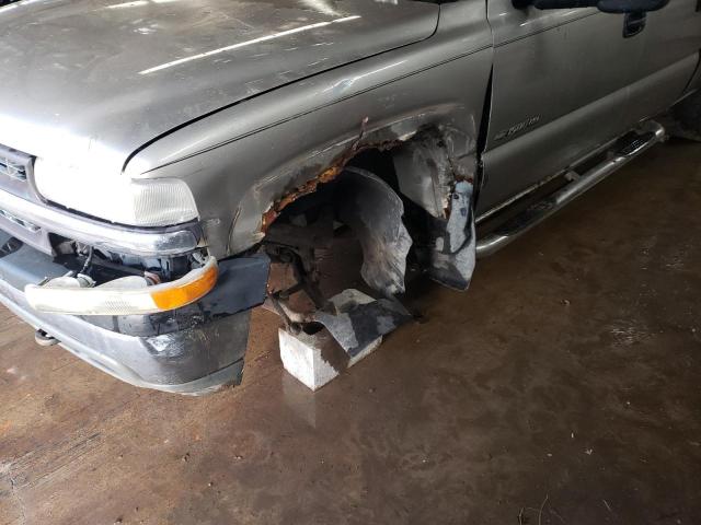 Photo 9 from auction – 2002 CHEVROLET SILVERADO with VIN 1GCGK13U92F109697