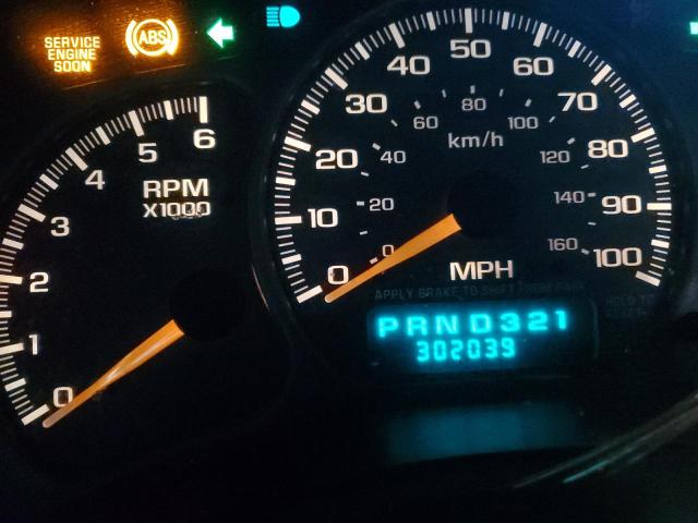 Photo 8 from auction – 1999 CHEVROLET SILVERADO with VIN 2GCEK19T4X1204303