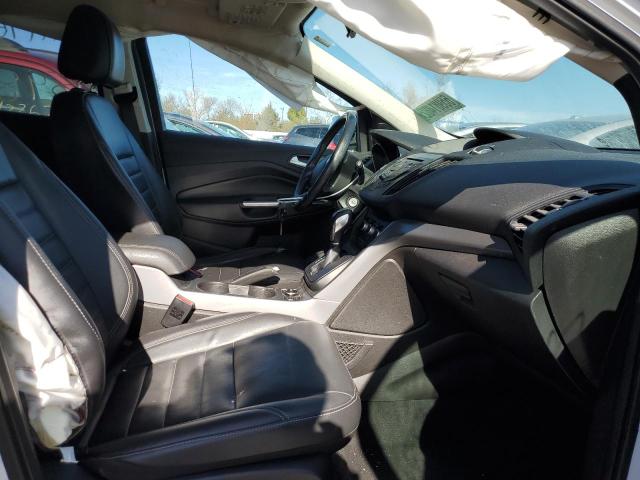 Photo 5 from auction – 2016 FORD ESCAPE SE with VIN 1FMCU9GX7GUB76096
