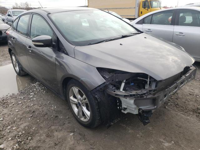 FORD FOCUS SE 2013 z numerem VIN 1FADP3K23DL338841 - Zdjęcie z aukcji