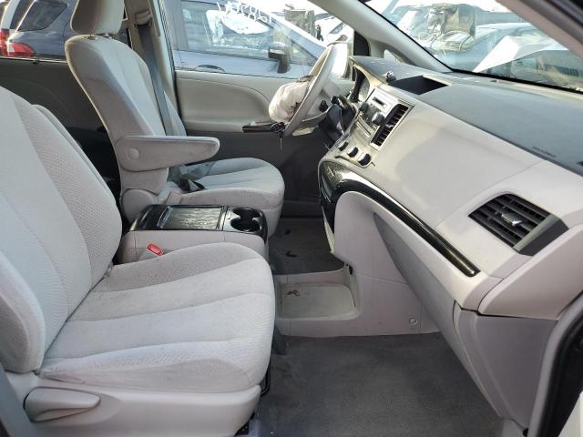 Photo 5 from auction – 2012 TOYOTA SIENNA LE with VIN 5TDKK3DC9CS230632